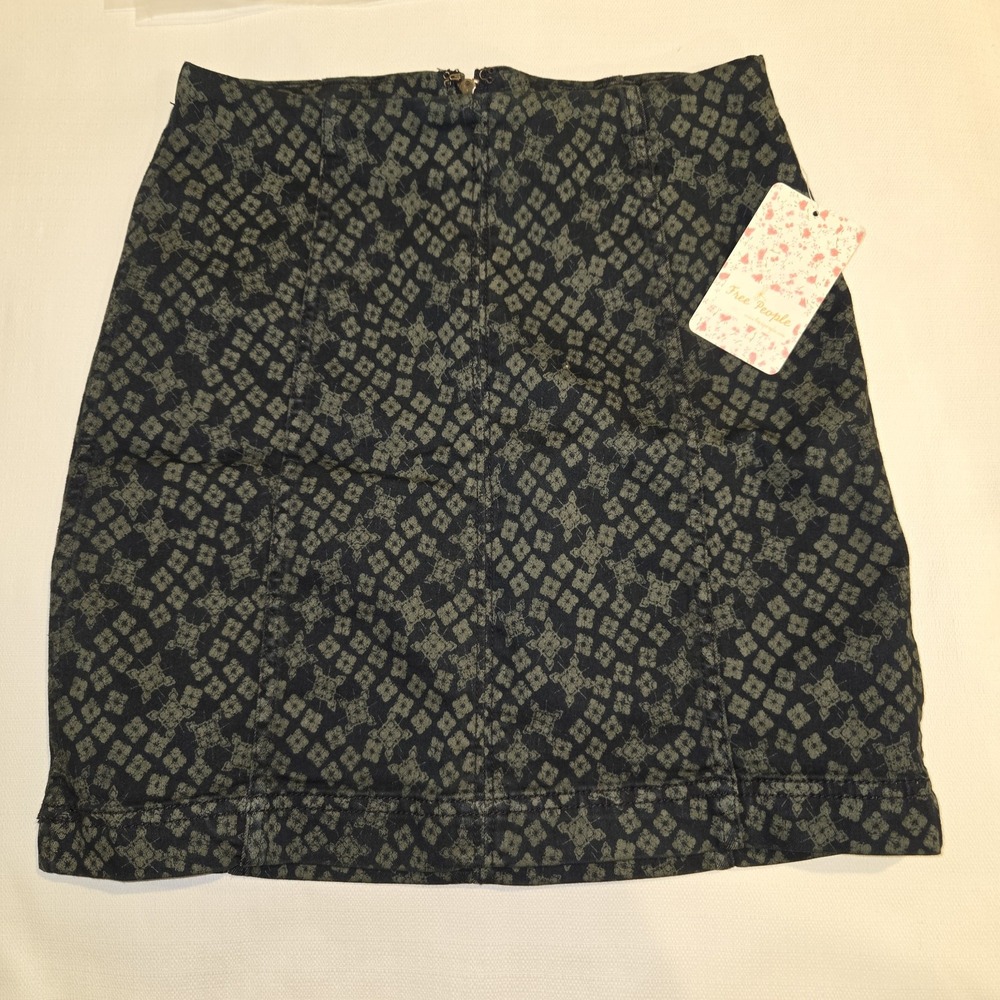 Free People Mini Skirt Women's  Gray Geometric‎ Print Casual Stretch size 2